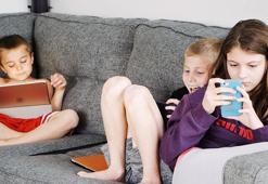 Pandemi döneminde çocuklarda depresyon ve dijital bağımlılık arttı