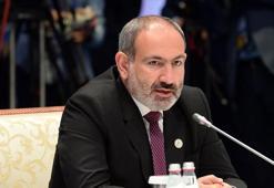 Son dakika: Paşinyan, Genelkurmay Başkanı Gasparyan'ın görevden alınmış sayıldığını açıkladı