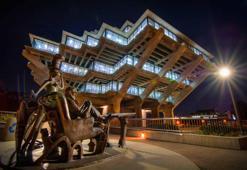 Brütalist mimarinin karakteristik bir Örneği: Geisel Kütüphanesi