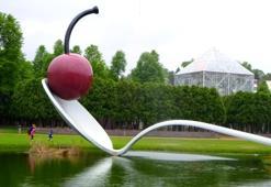 Masallardan Fırlamış Gibi: Minneapolis Heykel Bahçesi