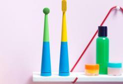 Çocuklara Diş Fırçalamayı Sevdirecek Müzikli Diş Fırçası: Benjamin Brush