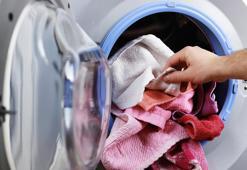 Çamaşır Kuruturken Makine mi Askı mı Tercih Edilmeli?