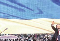 Ermenistan erken seçime gidiyor