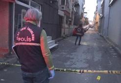 İzmir'de sosyal medya tartışması kanlı bitti! 1'i ağır 3 yaralı
