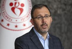 Bakan Kasapoğlu, yenilenen Beylerbeyi Stadı'nın açılış törenine katıldı