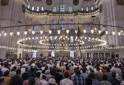 Evde teravih namazı nasıl kılınır? Teravih namazı kaç rekat, saat kaça kadar kılınır?