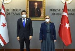 Bakan Pekcan, KKTC Maliye Bakanı Oğuz ile görüştü