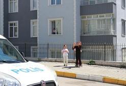 Tokat polisi, sokak sokak gezip, megafonla 23 Nisan'ı kutladı