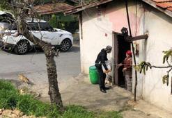 Murat Yıldırım tam kapanma öncesi erzak kolisi dağıttı