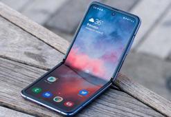 Kapaklı katlanabilir ekranlı telefonlara yeni bir marka dahil oluyor