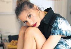 Farkına varmadan mutsuz olmuş