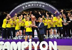 Son dakika - Galatasaray'ı yenen Fenerbahçe Öznur Kablo namağlup şampiyon oldu