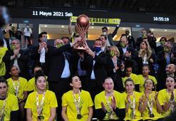 Fenerbahçe Başkanı Ali Koç: İnşallah gelecek sezon tüm kupaları alacağız