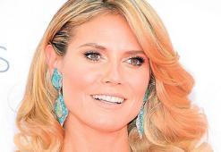 Ünlü mankenden babasına dava