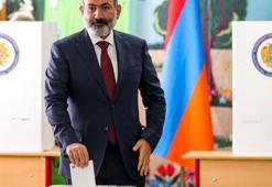 Son dakika: Ermenistan'da ilk sonuç belli oldu! Paşinyan...