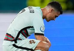 Ronaldo rekorla veda etti!
