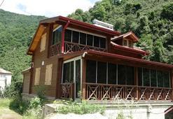 Tosuncuk lakaplı Mehmet Aydın'ın kaçak villası mühürlendi