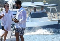 Fahriye Evcen-Burak Özçivit, Bodrum'da koyları gezdi