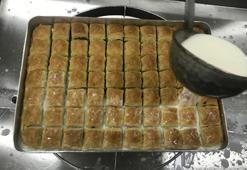 Tatlı tezgahlarında bayramın gözdesi 'soğuk baklava' oldu