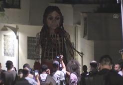 Mülteci çocukların simgesi kukla Küçük Amal'ın İngiltere'ye yolculuğu Gaziantep'ten başladı
