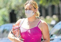 Pembeli güzel Hilary Duff