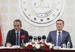 Son dakika... Yeni Milli Eğitim Bakanı Mahmut Özer'den yüz yüze eğitim açıklaması