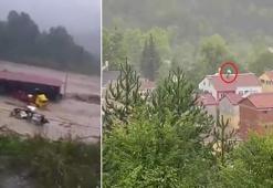 Son dakika haberi: Bartın'da köprü çöktü, Sinop'ta vatandaşlar çatılara çıkıp yardım istedi