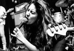 Zihnin karanlık diyârlarından şarkılar