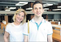 Hayalleriyle sesli tiyatronun ötesinde