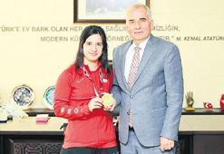 Olimpiyat şampiyonundan Başkan Zolan’a ziyaret