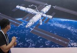 Çinli taykonotlar 90 günün sonunda Dünya’ya geri döndü