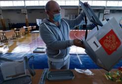 Rusya vatandaşları milletvekili seçimleri için sandık başına geçti