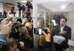 Döner dönmez ülke karıştı! 'Cezasını çekecek'