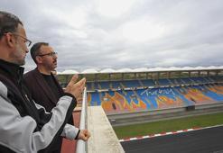 Bakan Kasapoğlu, Intercity İstanbul Park'ta incelemelerde bulundu