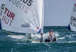 Son dakika haberi: Milli yelkenci Umut Eyriparmak, Avrupa üçüncüsü oldu