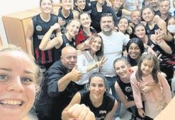 Kasaba’nın kızları harika başladı