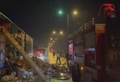 Kapıkule Sınır Kapısı yolundaki tır yangını nedeniyle trafik aksadı