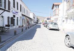 Urla İskele’de olası su baskınlarına önlem