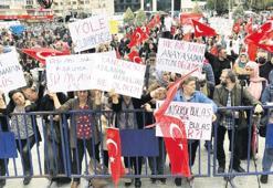 Maske, mesafe dinlemediler!