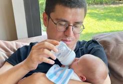 İbrahim Büyükak oğlu ile poz verdi