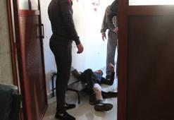 Son dakika haberler... İdlib'de pazar yerine saldırı