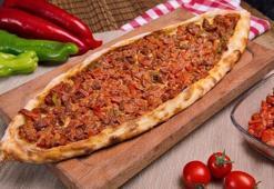Kıymalı Pide Kaç Kalori? Kıymalı Pidenin Protein, Vitamin Ve Besin Değerleri