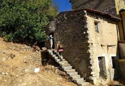 Sardunya Adası'nda 1 euro'ya satılan evler neden bu kadar ucuz?