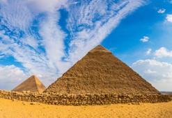 Keops Piramidi'nin sırrı çözüldü