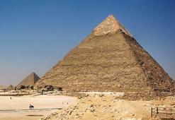 Büyük Giza Piramidi'nde uçak büyüklüğünde bir alan keşfedildi