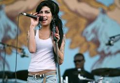 Amy Winehouse'un ölümüyle 8 yıl sonra bile başa çıkmak zor
