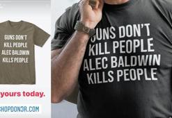 Trump ailesinden Alec Baldwin olayına gönderme yapan 'tişörtler'