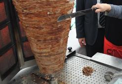 Tavuk Döner Dürüm Kaç Kalori? Tavuk Dönerin Protein, Vitamin Ve Besin Değerleri