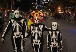 ABD'deki Cadılar Bayramı kutlamalarında 12 kişi öldürüldü