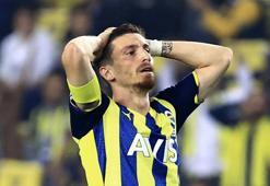 Fenerbahçe derbi görmeden 10 puan geride